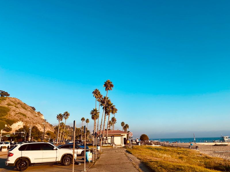 Will Rogers State Beach