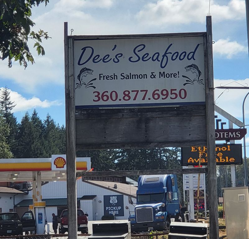 Dee's Seafood