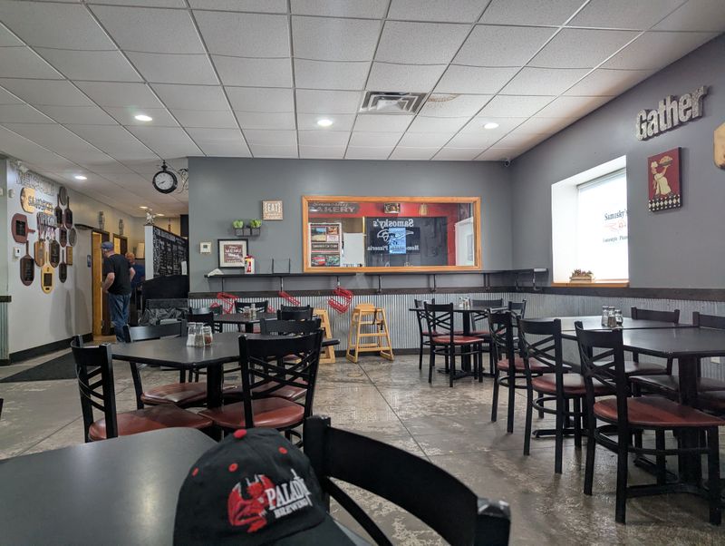 Samosky's Homestyle Pizzeria, 6738 Center Rd, Valley City, OH 44280