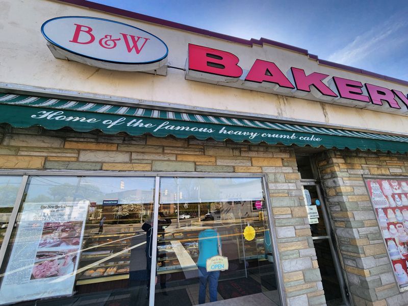 B&W Bakery in Hackensack
