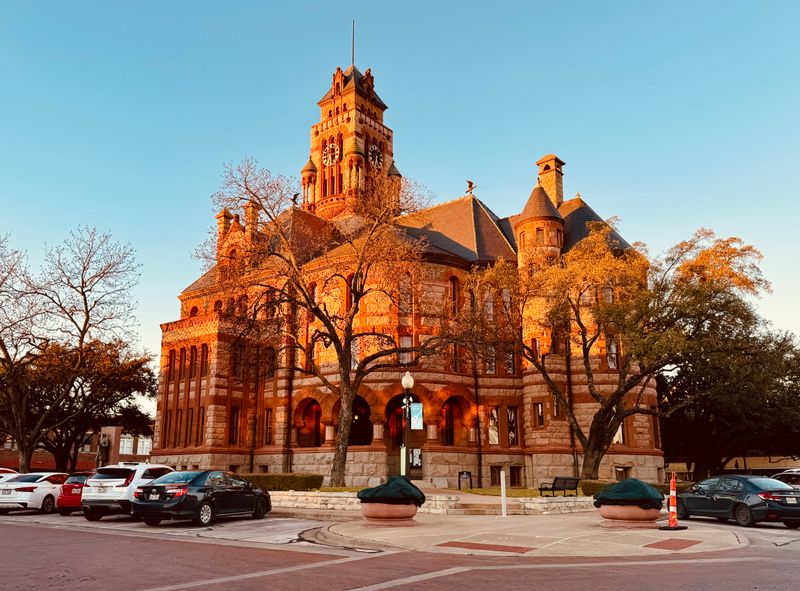 Ellis County Courthouse