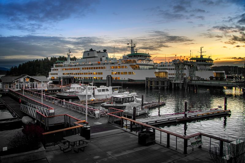 Anacortes to Friday Harbor: Island Magic Awaits