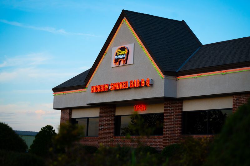 Van's Pig Stand in Shawnee