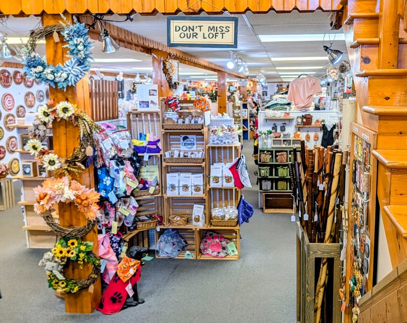 Berlin Village Strolls and Craft Shops