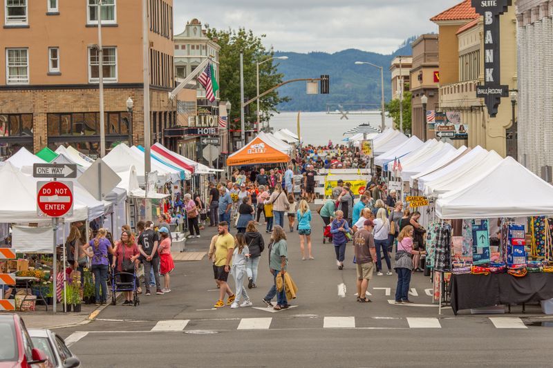 Astoria Sunday Market