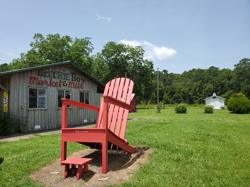 A Village Core That Moves at Its Own Rhythm