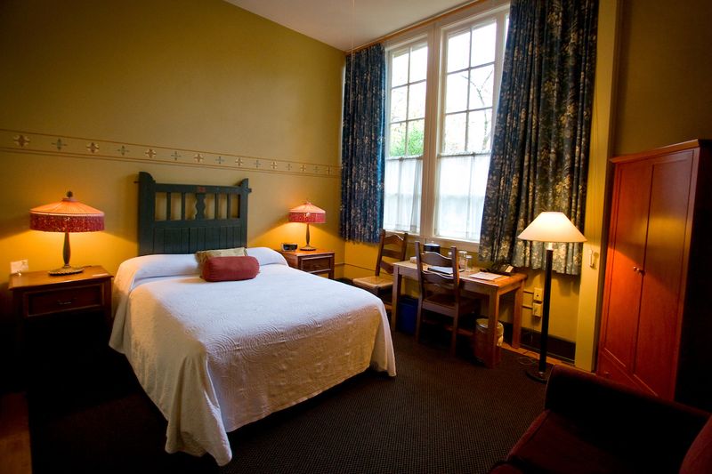 Lights That Flicker Then Think Better