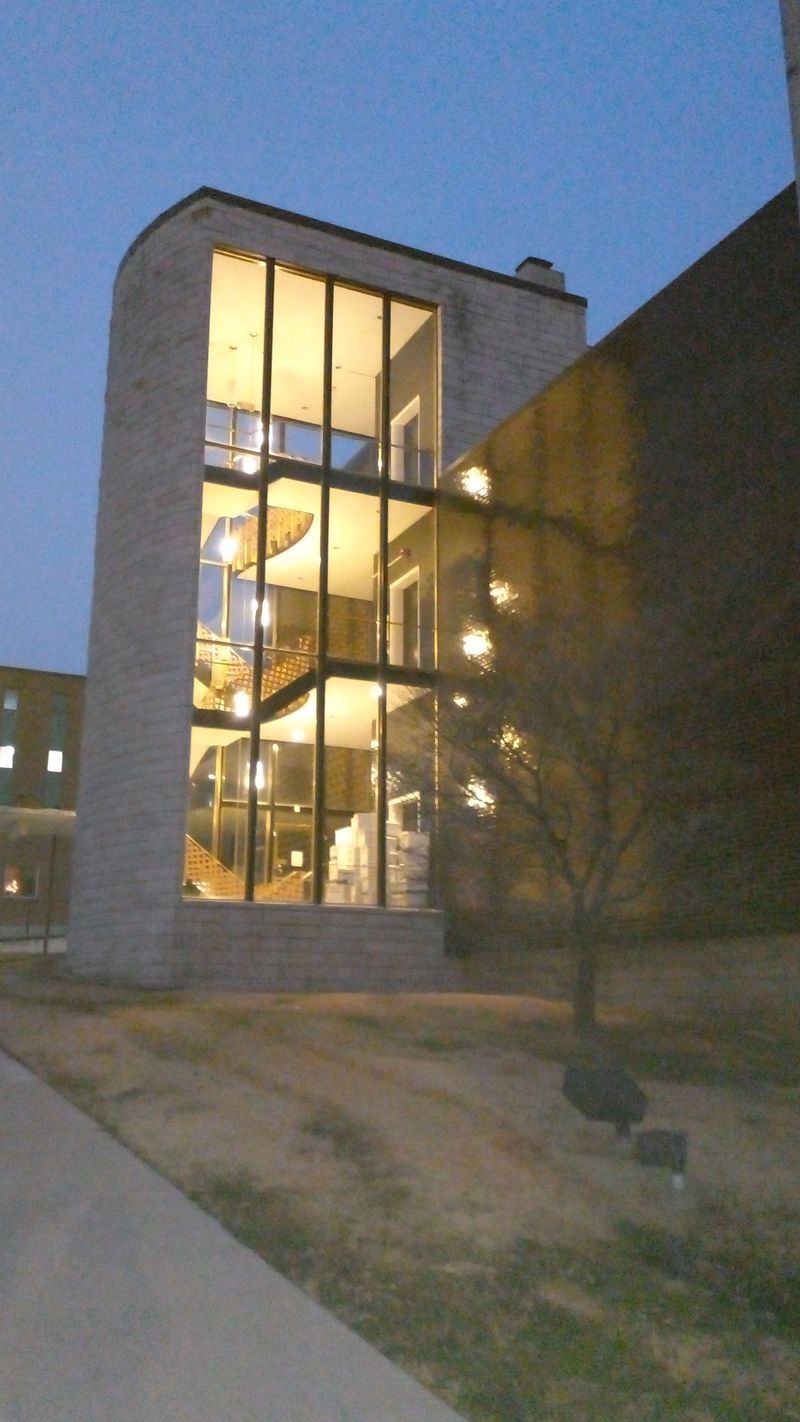 A Small Town Where the Night Tells More Stories Than the Day