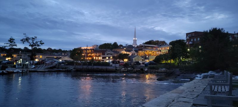 A Holiday Fair Known Simply as Christmas by the Sea