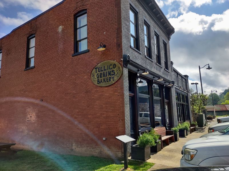 A Historic Center That Still Moves at a Rural Pace