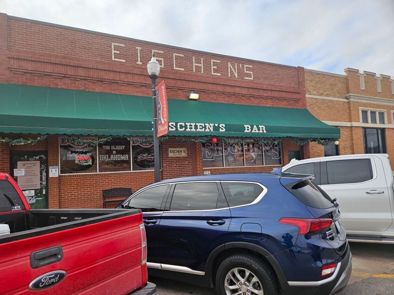 The Chicken That Made Them Famous