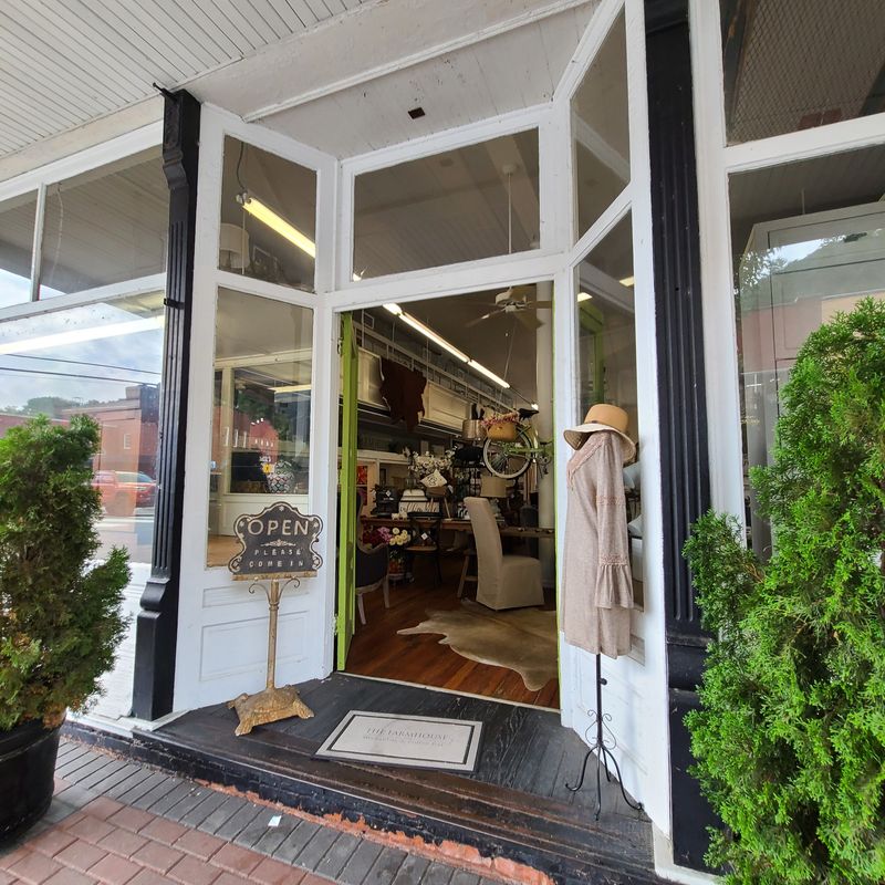 Why Sylva Feels Like a Holiday Tradition Without the Crowds