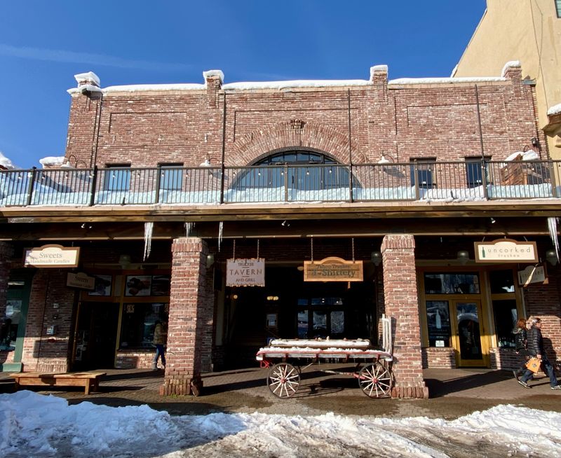 A Historic Downtown That Holds Its Winter Shape