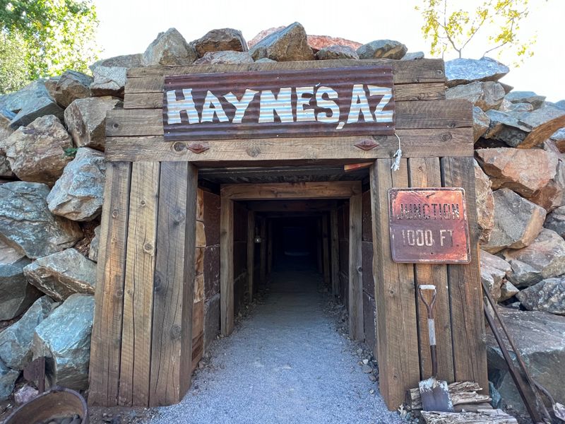 A vibrant ghost story