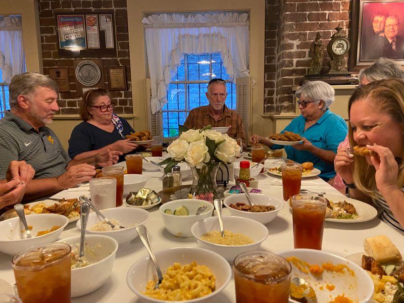 Friendly service that keeps everything moving