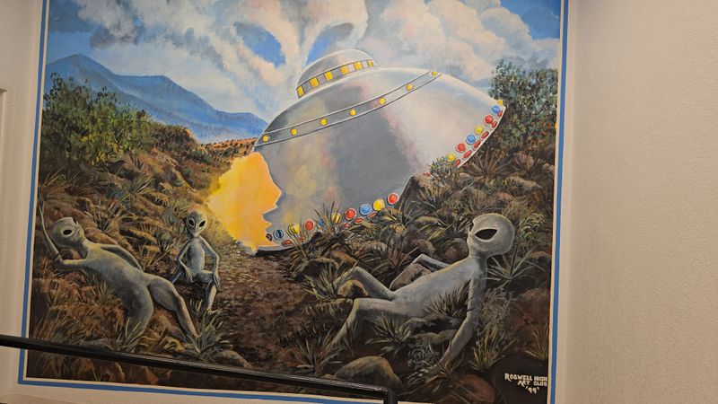 Roswell Alien Murals and Street Art