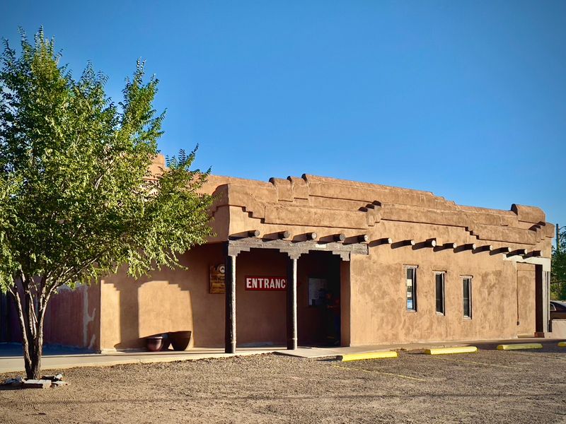 Zuni Visitor And Arts Center