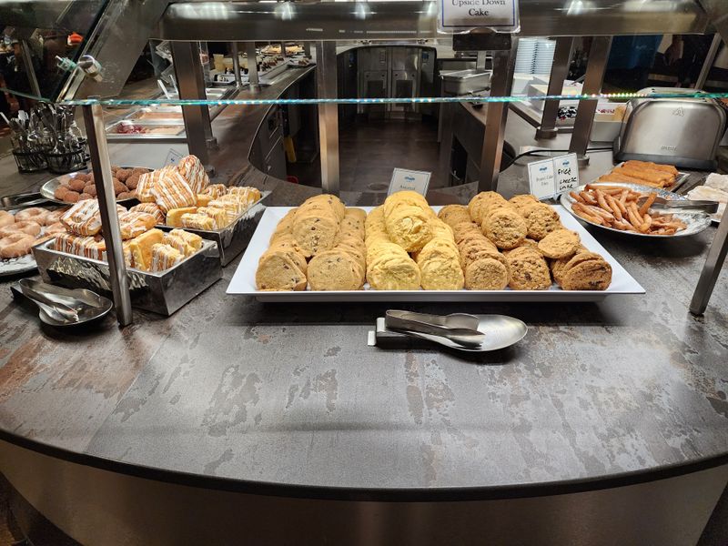 Family friendly details and groups