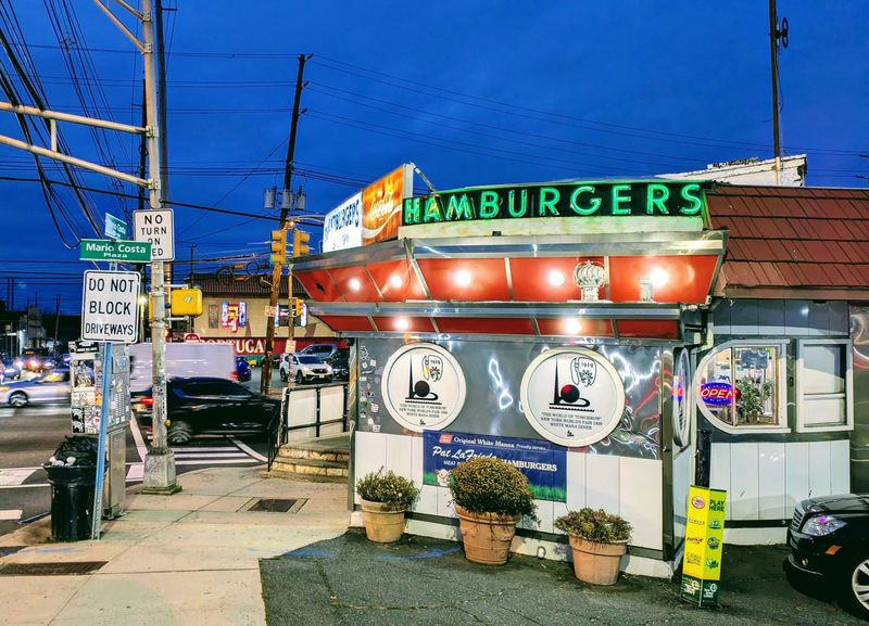 Cash-Only Policy in a Digital World