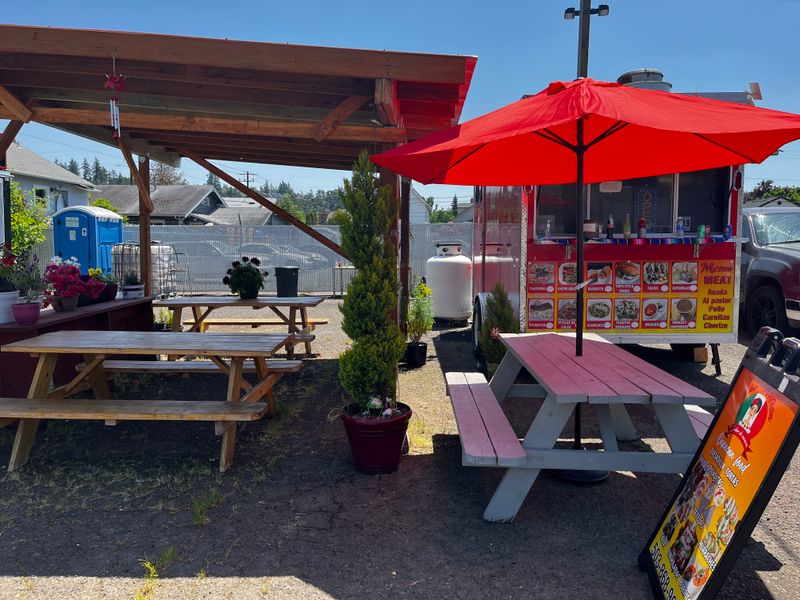 Flor Mixteca and the Food Scene