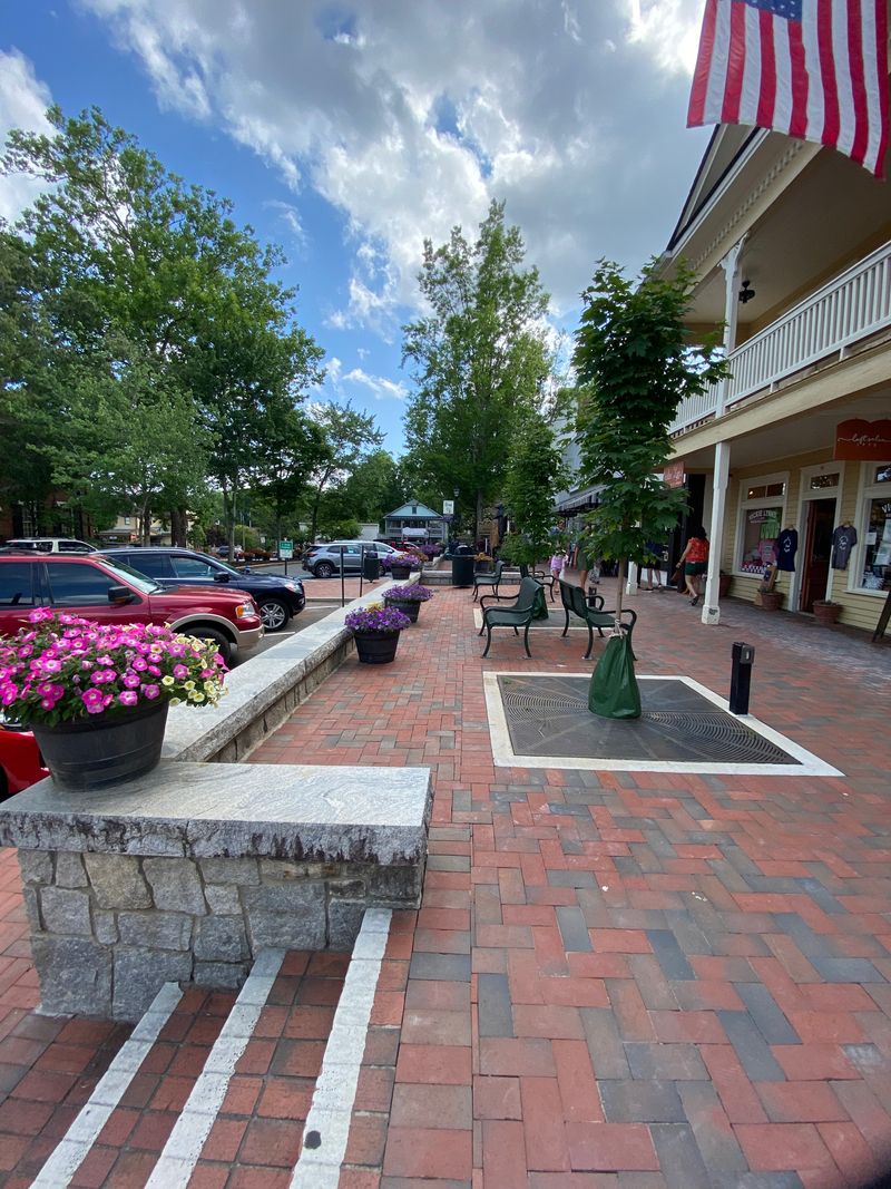 Small-Town Charm with Welcoming Community Spirit