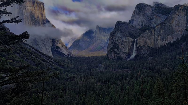 Yosemite Valley from Tunnel View