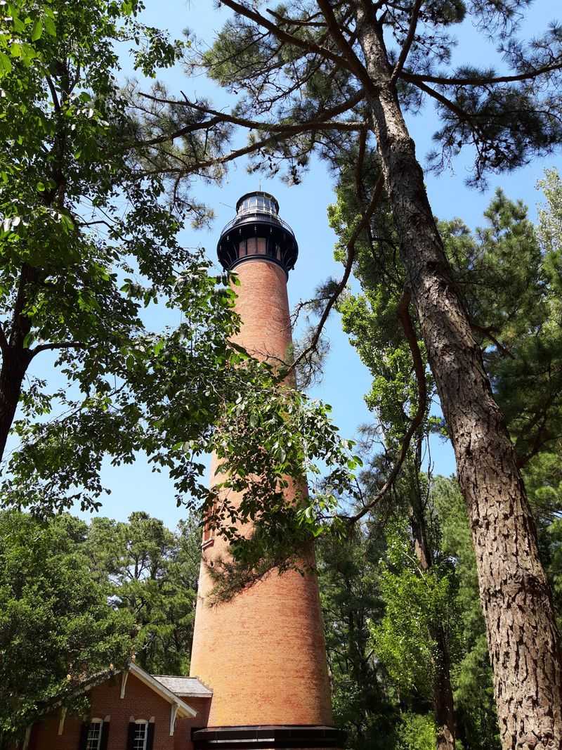 Buxton Bend Near The Light