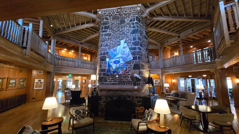 The Grand Hotel & Restaurant