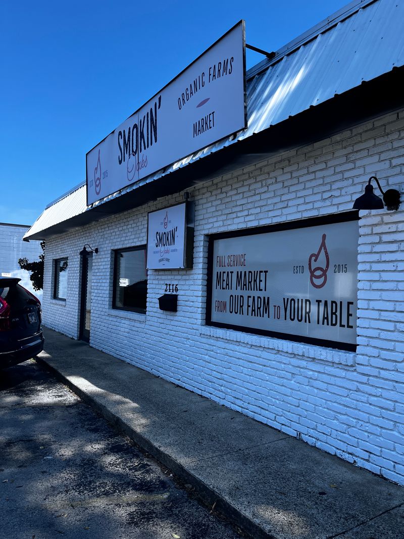 Smokin' Oaks Organic Farms & Market