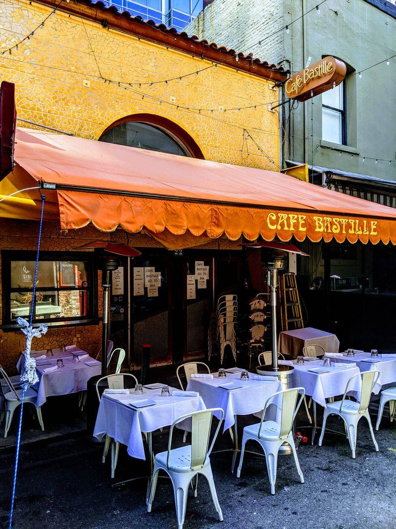 Café Bastille, 44 Belden Pl, San Francisco, CA