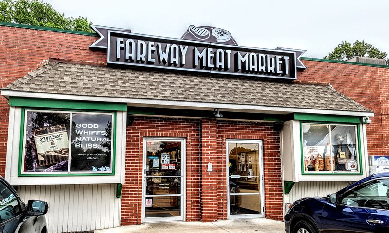 Fareway Meat Market, 1307 W 79th St, Kansas City, MO 64114