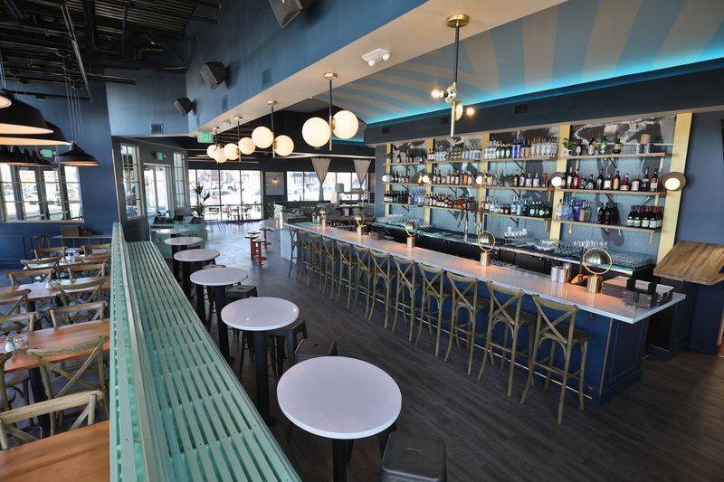 Blue Island Oyster Bar & Seafood