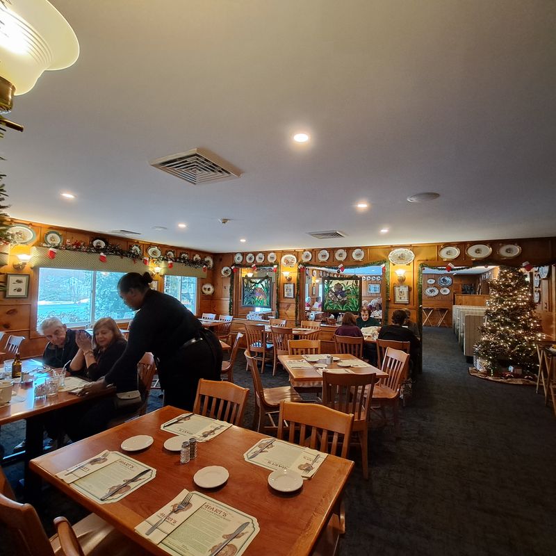 Hart's Turkey Farm Restaurant, Meredith