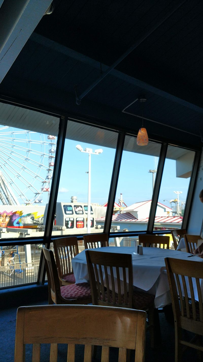 Grouper Sandwich With Mango Salsa