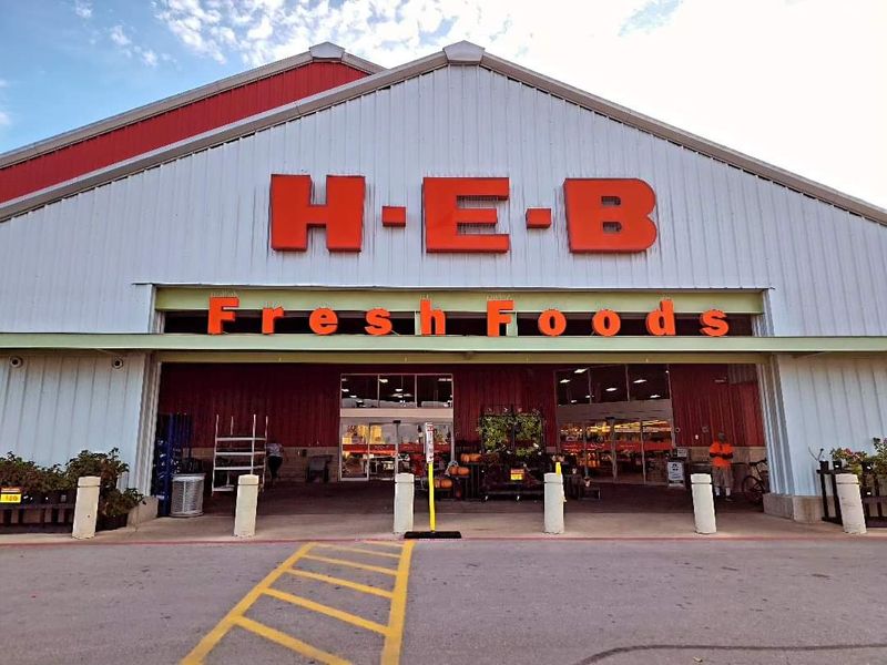 Gonzales and the H-E-B Marketplace