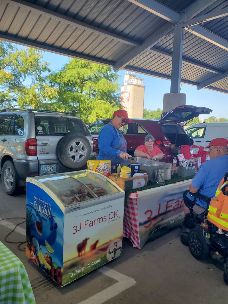 Prairie Produce and Meats CSA Pickup, 1307 E 2nd St, Edmond, OK 73034