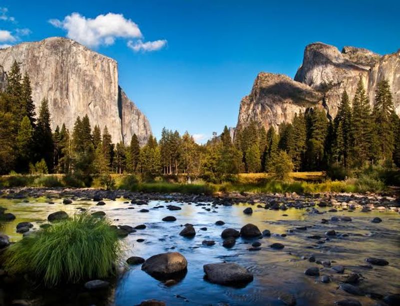Yosemite National Park, iconic vistas under new rhythms