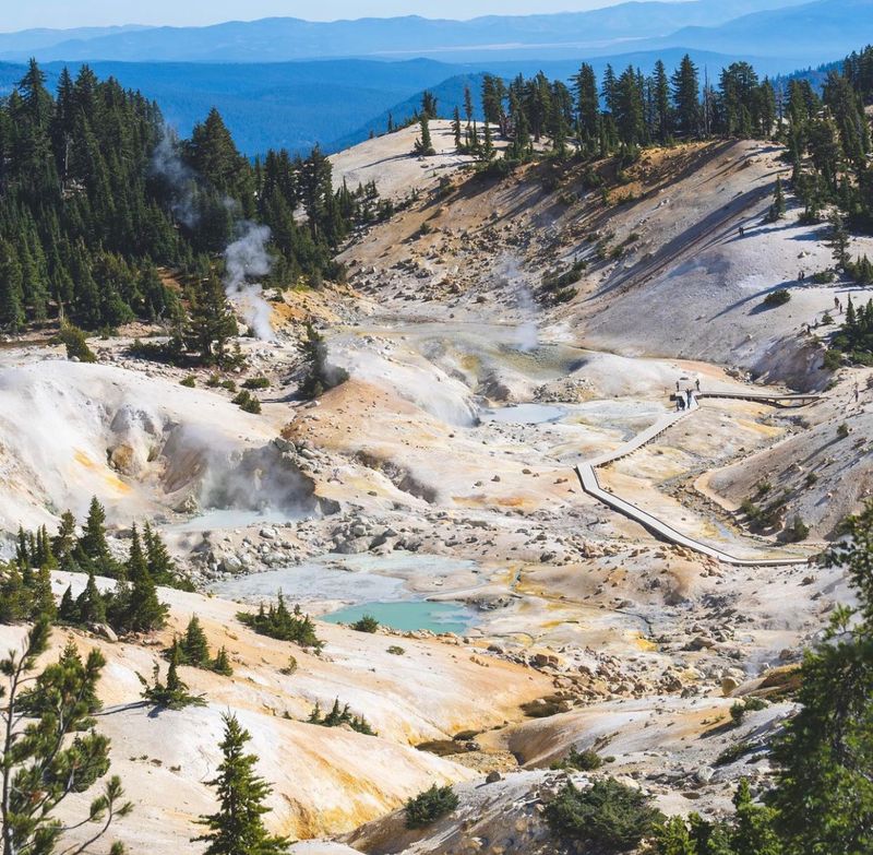 Bumpass Hell Boardwalk and Hydrothermal Wonders