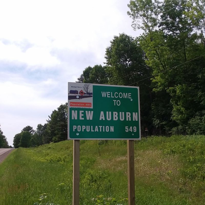New Auburn – Passing Through on the Way to Wisconsin’s Amish Table