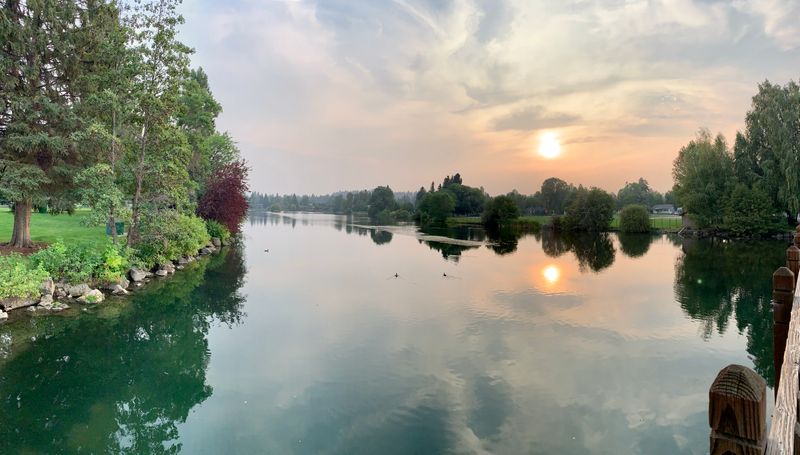 Falling for Bend Signals Self-Directed Energy