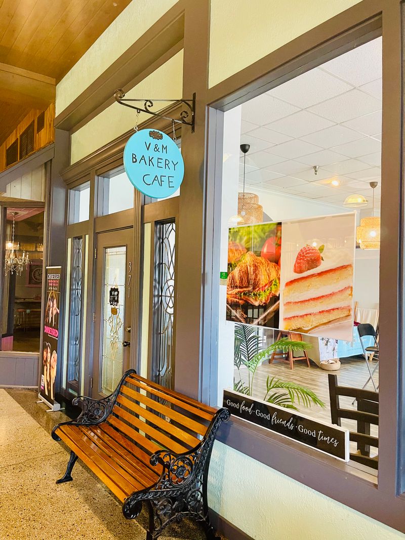 Vegan Monarch Bakery & Café, 371 Ave D NW, Winter Haven, FL 33881