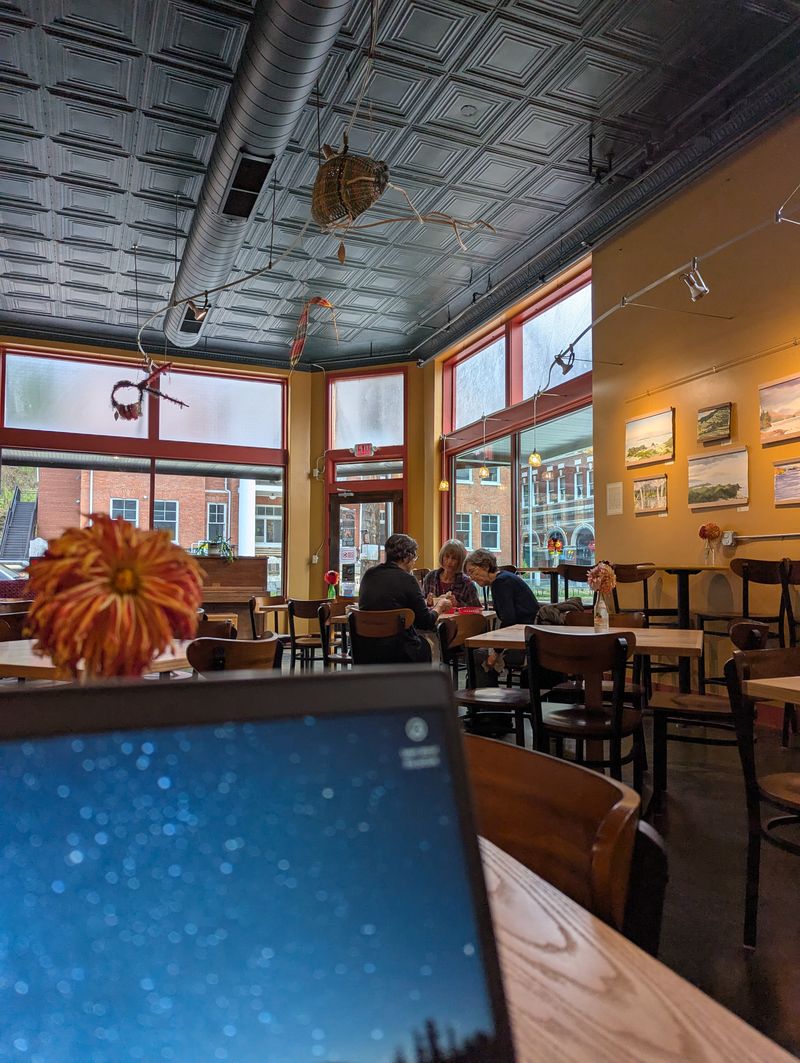 Zuma Coffee & Provisions: Marshall, North Carolina