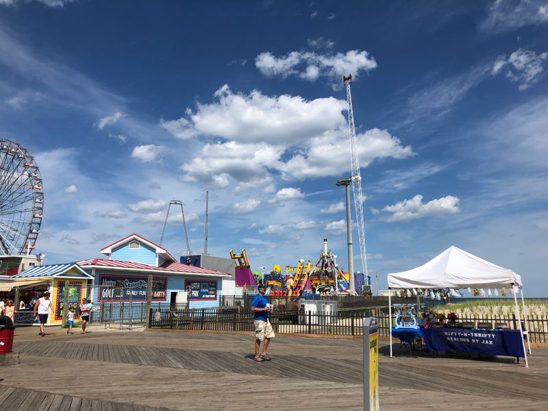 Fried Clam Strips With Fresh Cut Chips