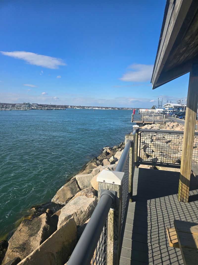 Block Island Sound Views That Enhance Every Meal