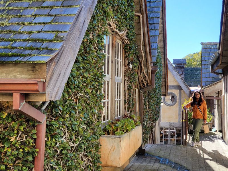 A Walkable Village That Encourages Slow Exploration