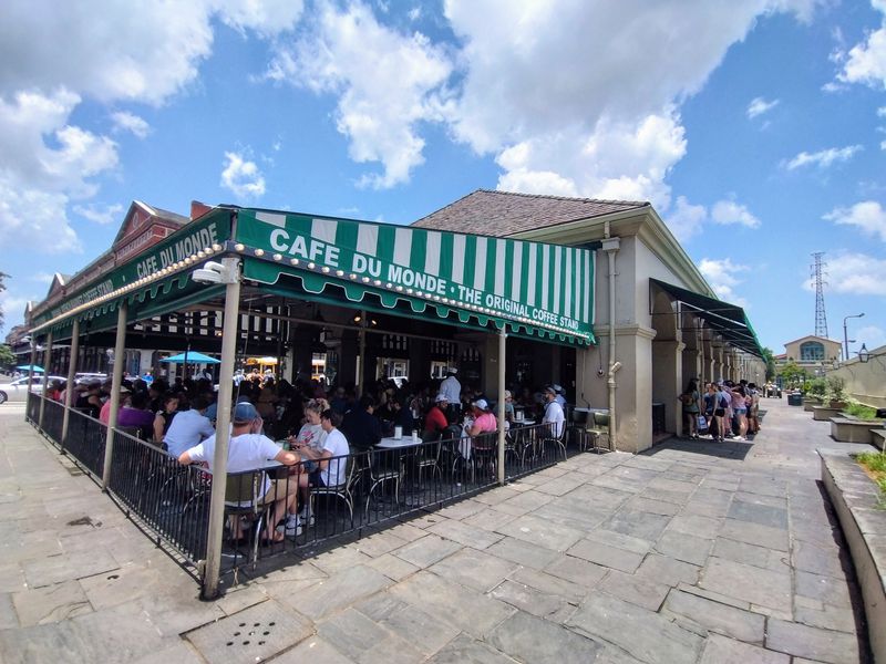 Cafe Du Monde