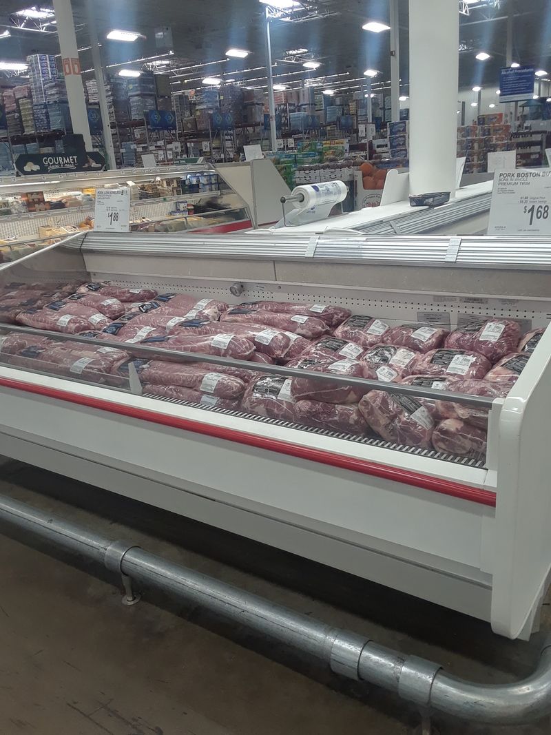 Sam's Club, Bulk Value With Service