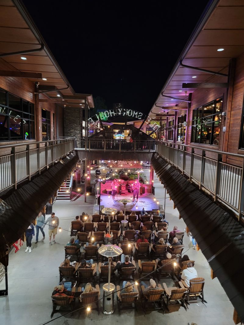 Ole Smoky Distillery Visitor Ambiance