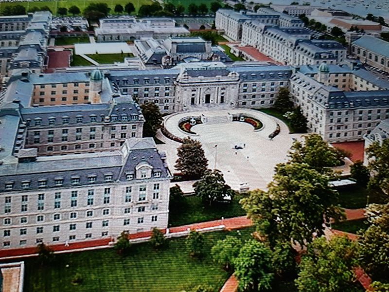 The Naval Academy Grounds Offer Quiet Beauty and Open Space