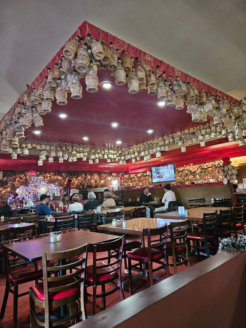 Loui's Pizza, Hazel Park